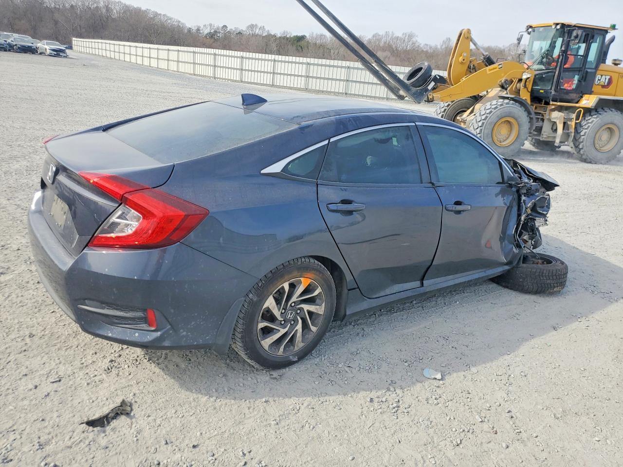 2018 Honda Civic Ex - zdjęcie 3