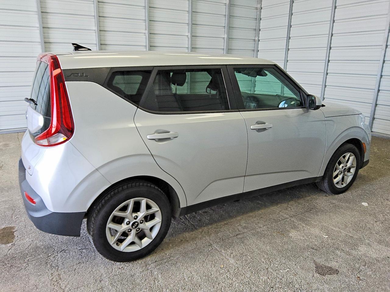 2021 Kia Soul S - zdjęcie 3