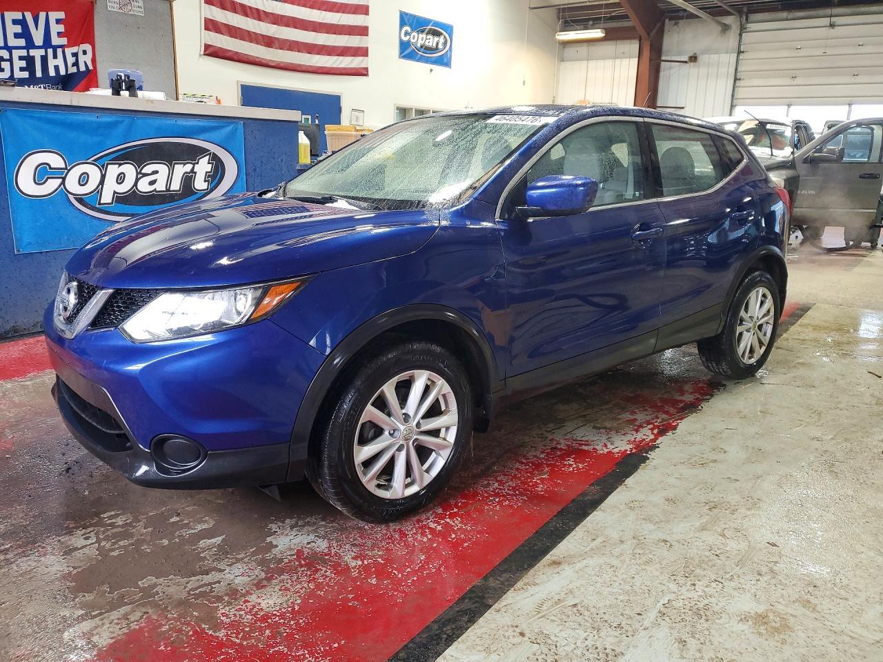 2017 Nissan Rogue Sport S - zdjęcie główne