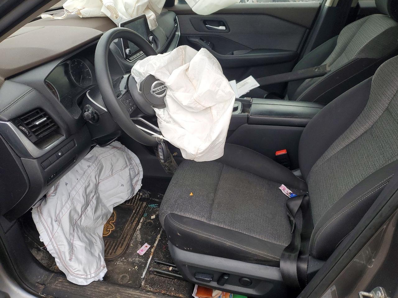 2021 Nissan Rogue Sv - zdjęcie 7