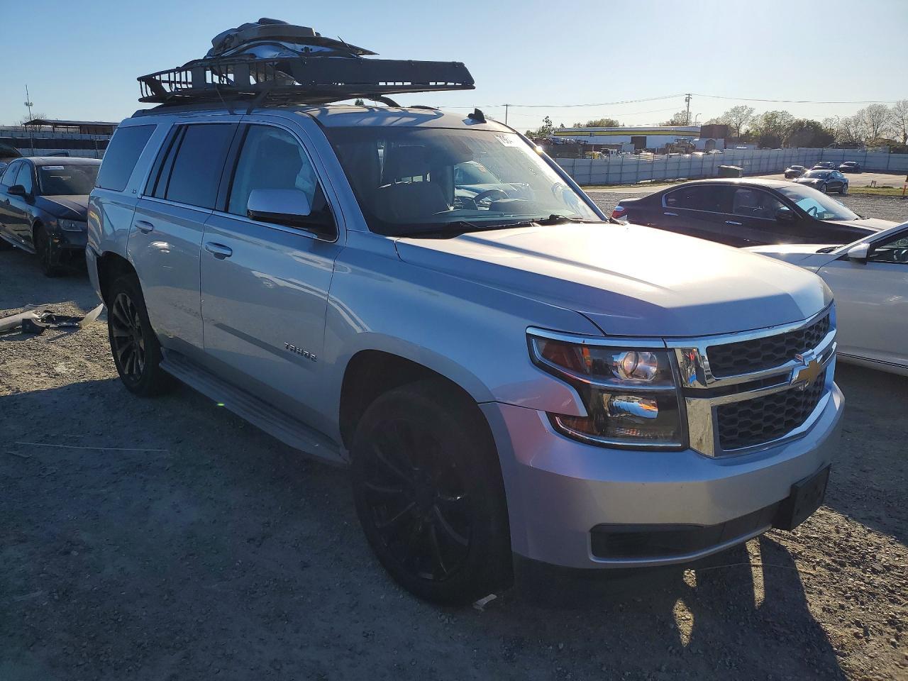 2015 Chevrolet Tahoe C1500 Ls - zdjęcie 4