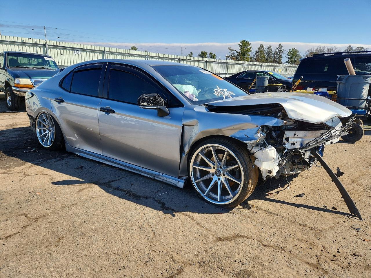 2022 Toyota Camry Se Nightshade - zdjęcie 4