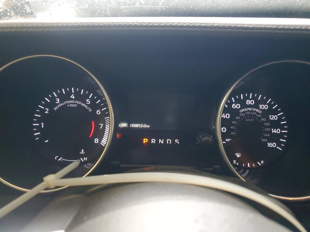 2020 Ford Mustang - zdjęcie 9