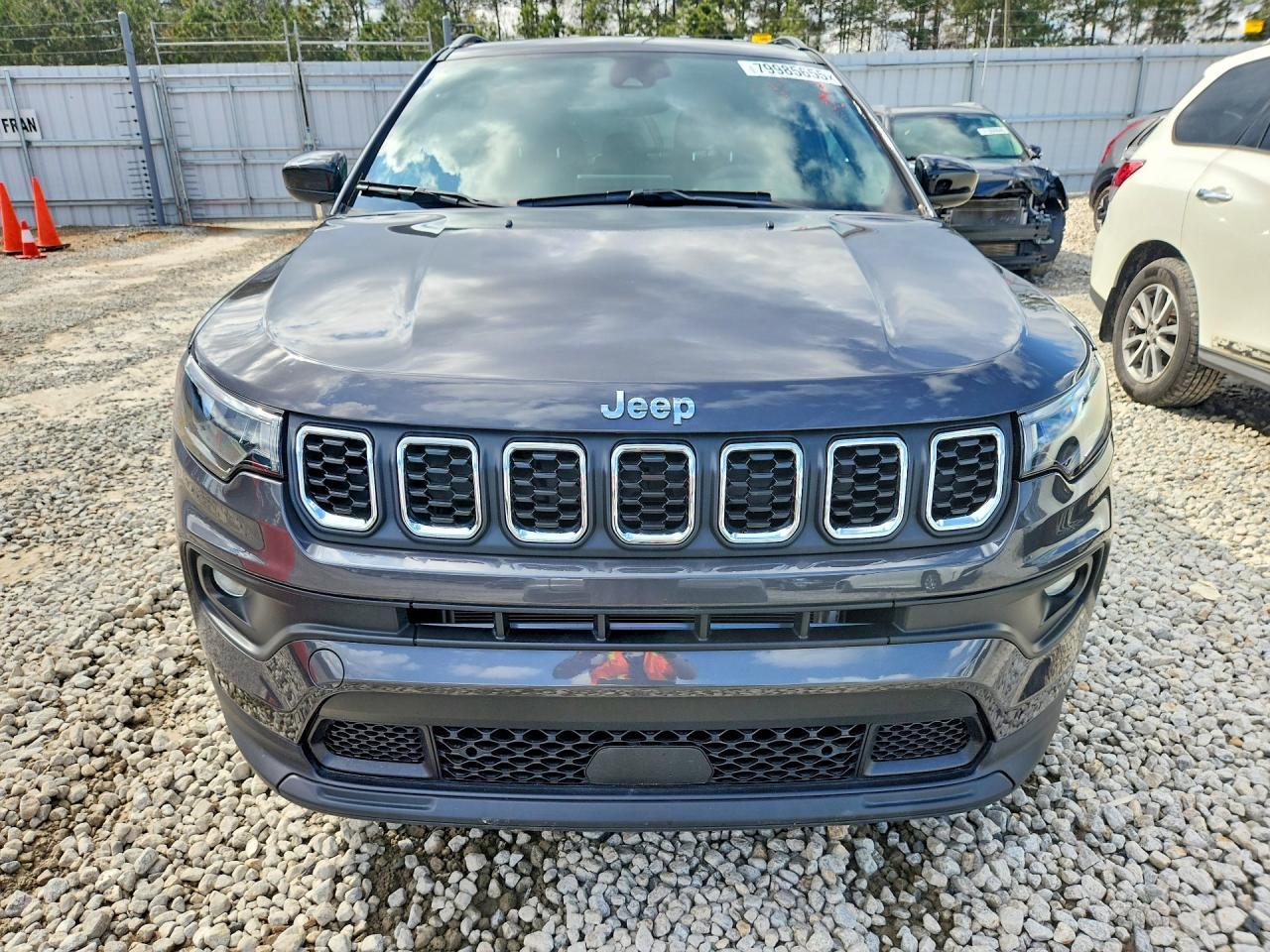 2024 Jeep Compass Latitude - zdjęcie 5