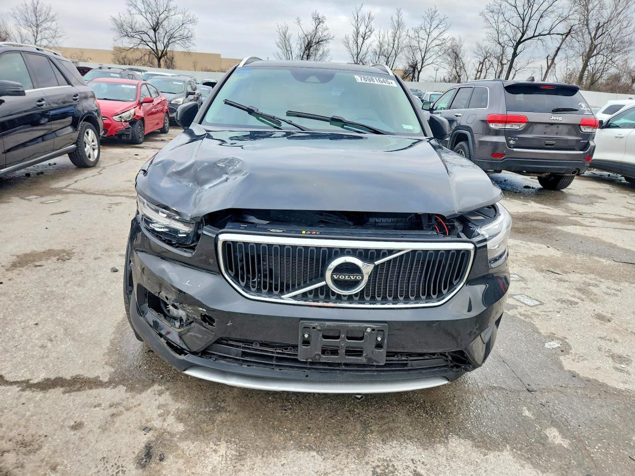 2020 Volvo Xc40 T5 Momentum - zdjęcie 5