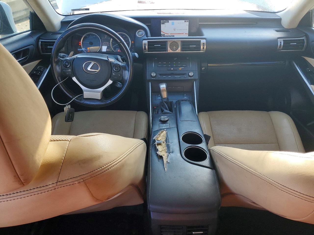 2016 Lexus Is 200T - zdjęcie 8