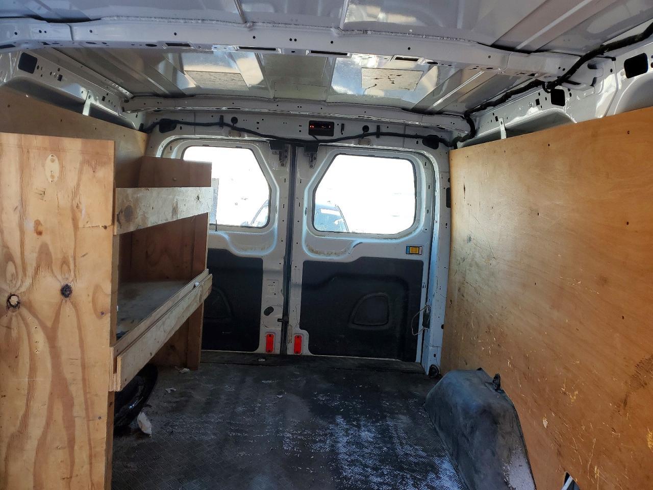2016 Ford Transit T-250 - zdjęcie 10