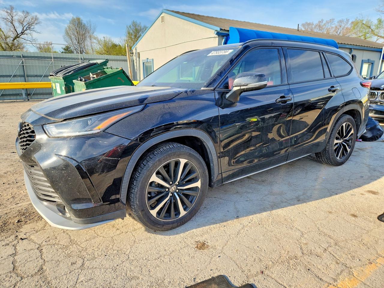 2021 Toyota Highlander Xse - zdjęcie główne