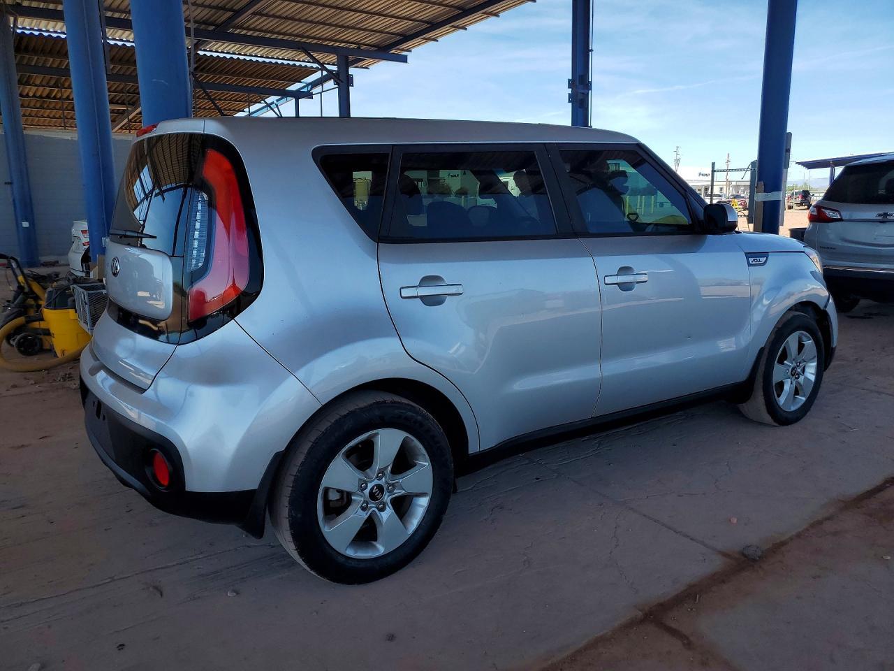 2017 Kia Soul Base - zdjęcie 3