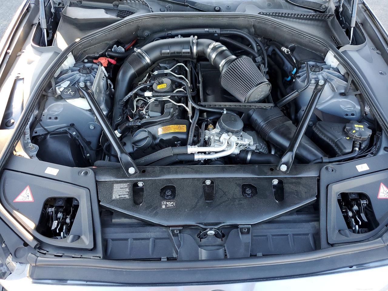 2016 BMW 535 I - zdjęcie 11