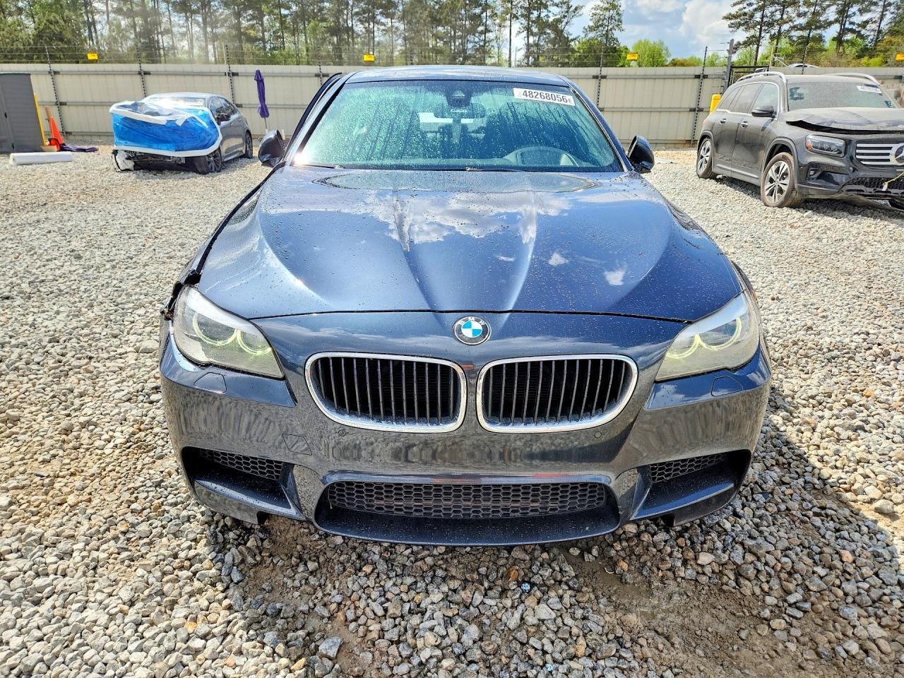 2013 BMW M5 - zdjęcie 5