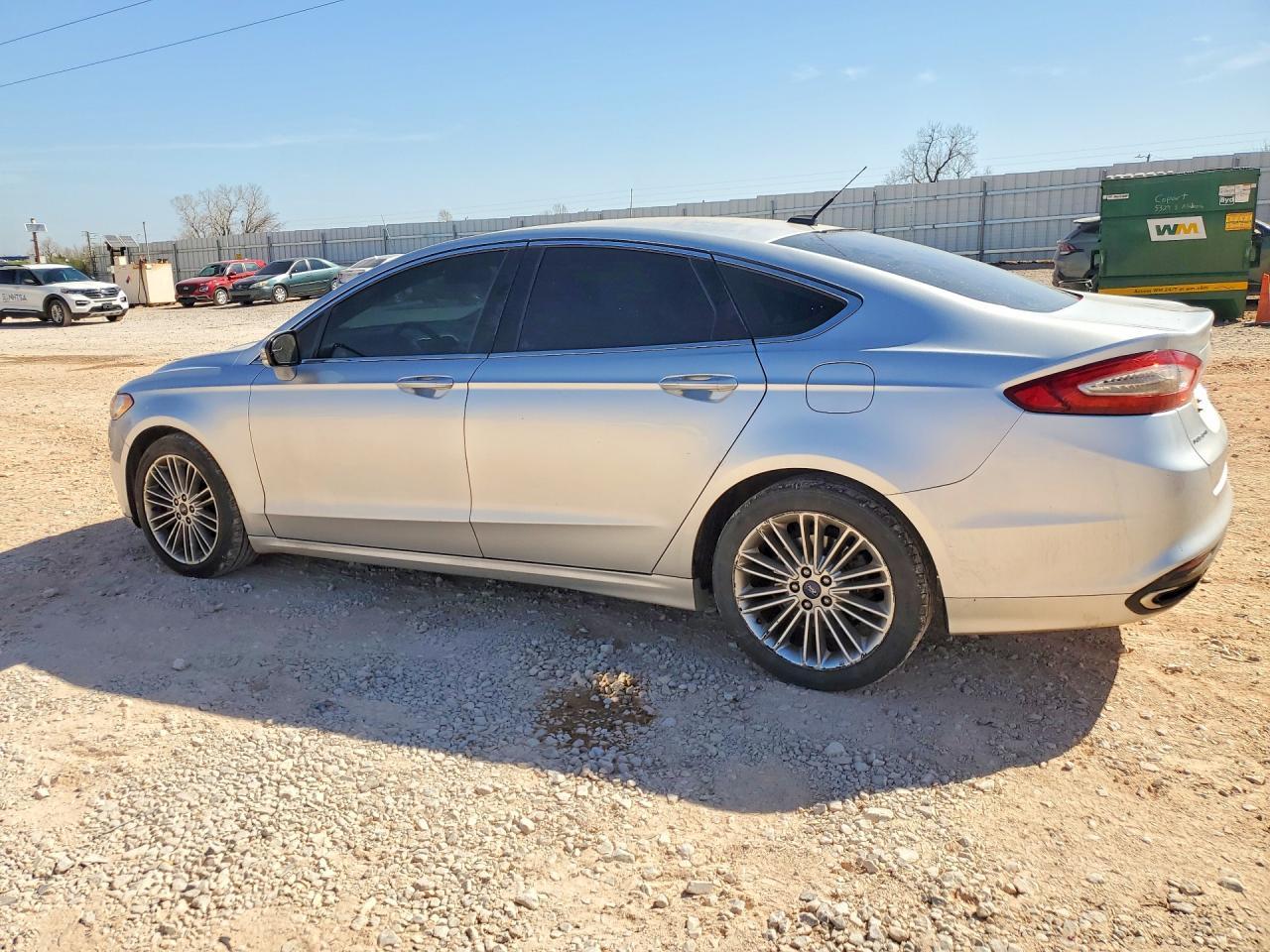 2015 Ford Fusion Se - zdjęcie 2