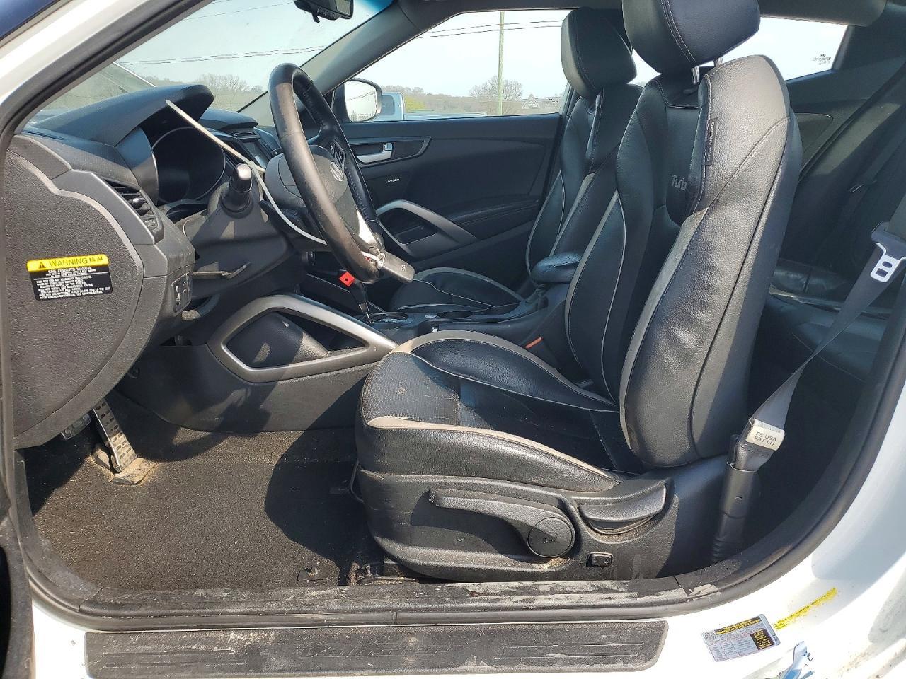 2015 Hyundai Veloster Turbo - zdjęcie 7