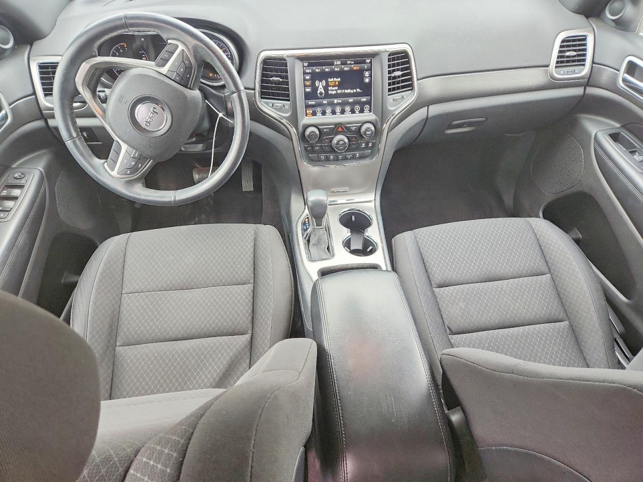 2018 Jeep Grand Cherokee Laredo - zdjęcie 8