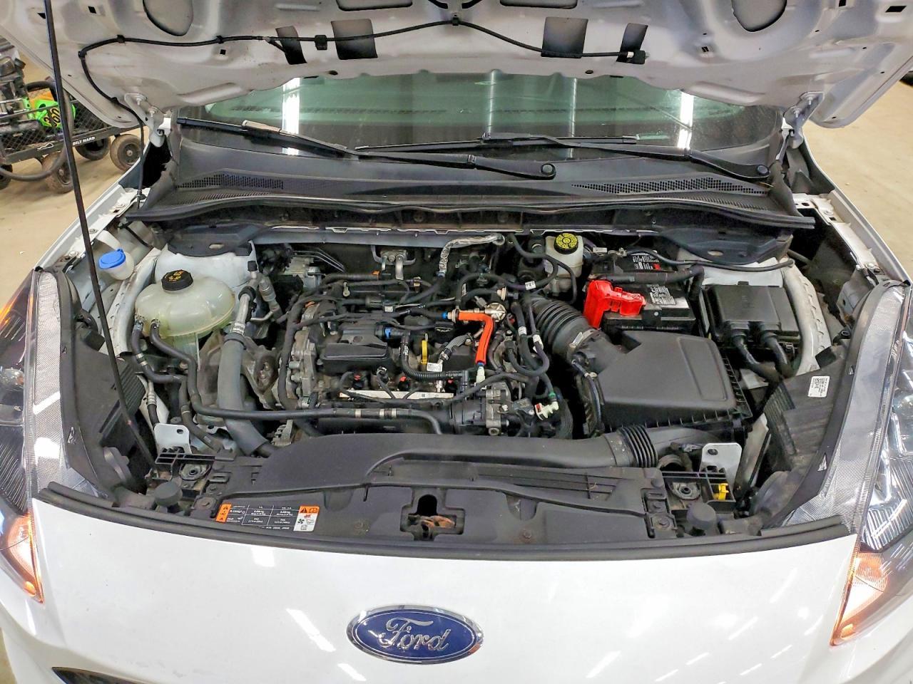 2021 Ford Escape S - zdjęcie 12