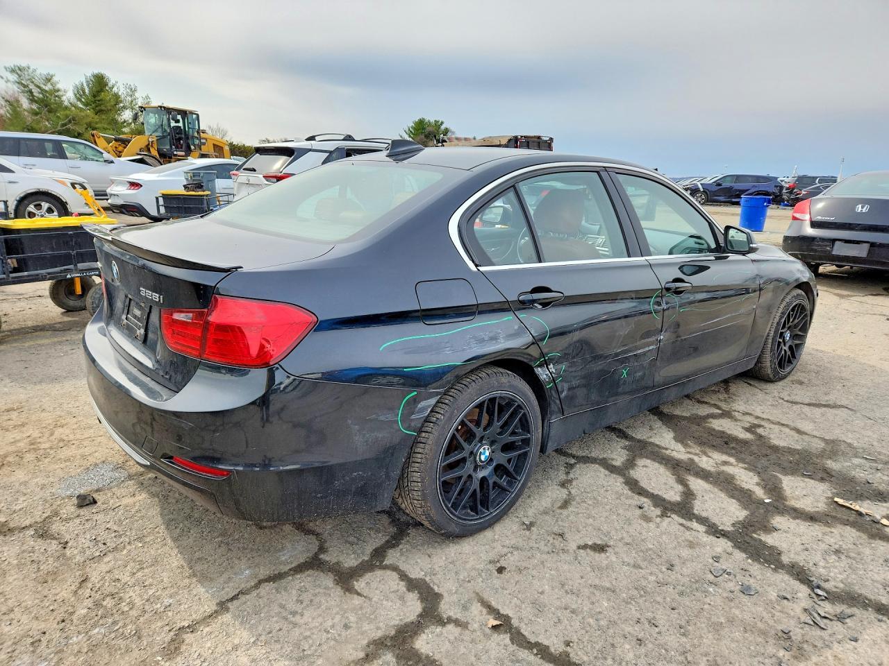 BMW Seria 3 - zdjęcie 3