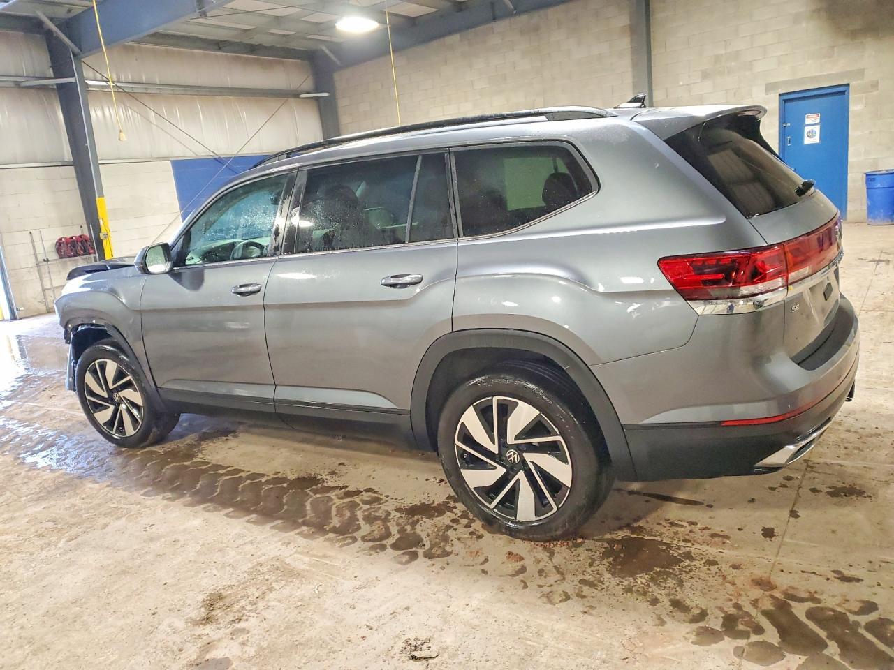 2024 Volkswagen Atlas Se - zdjęcie 2