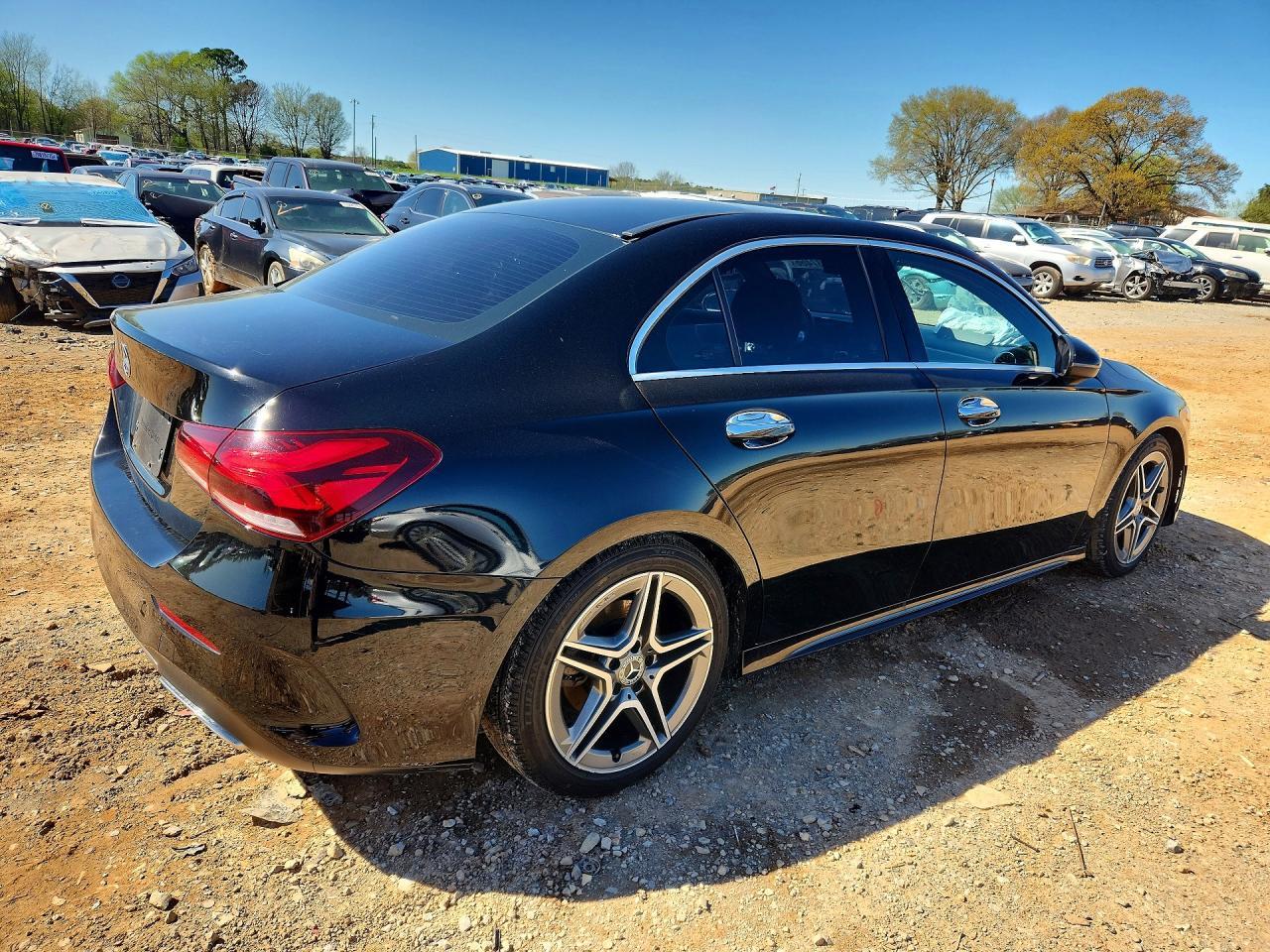 2019 Mercedes-Benz A 220 - zdjęcie 3