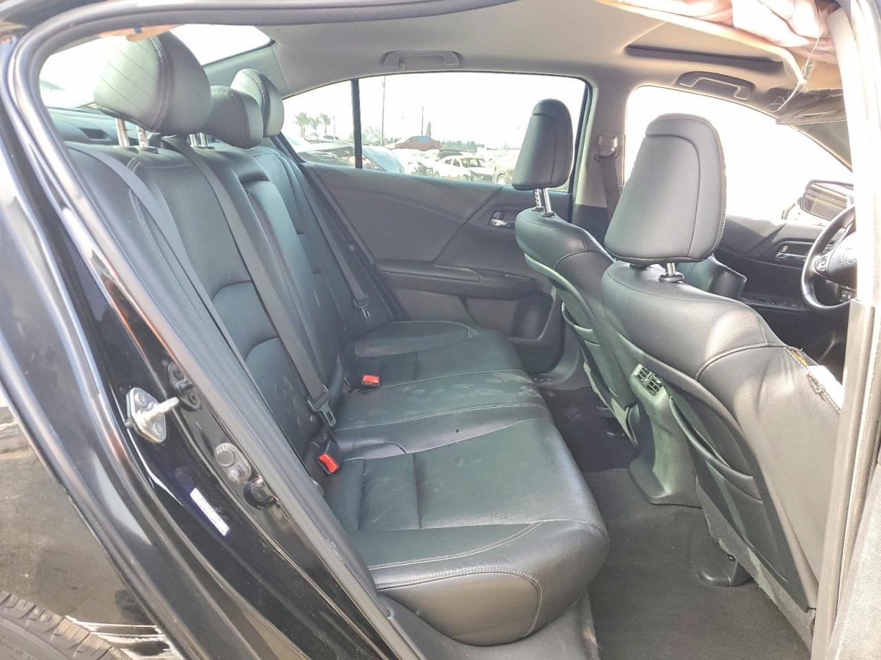 2014 Honda Accord Touring - zdjęcie 10