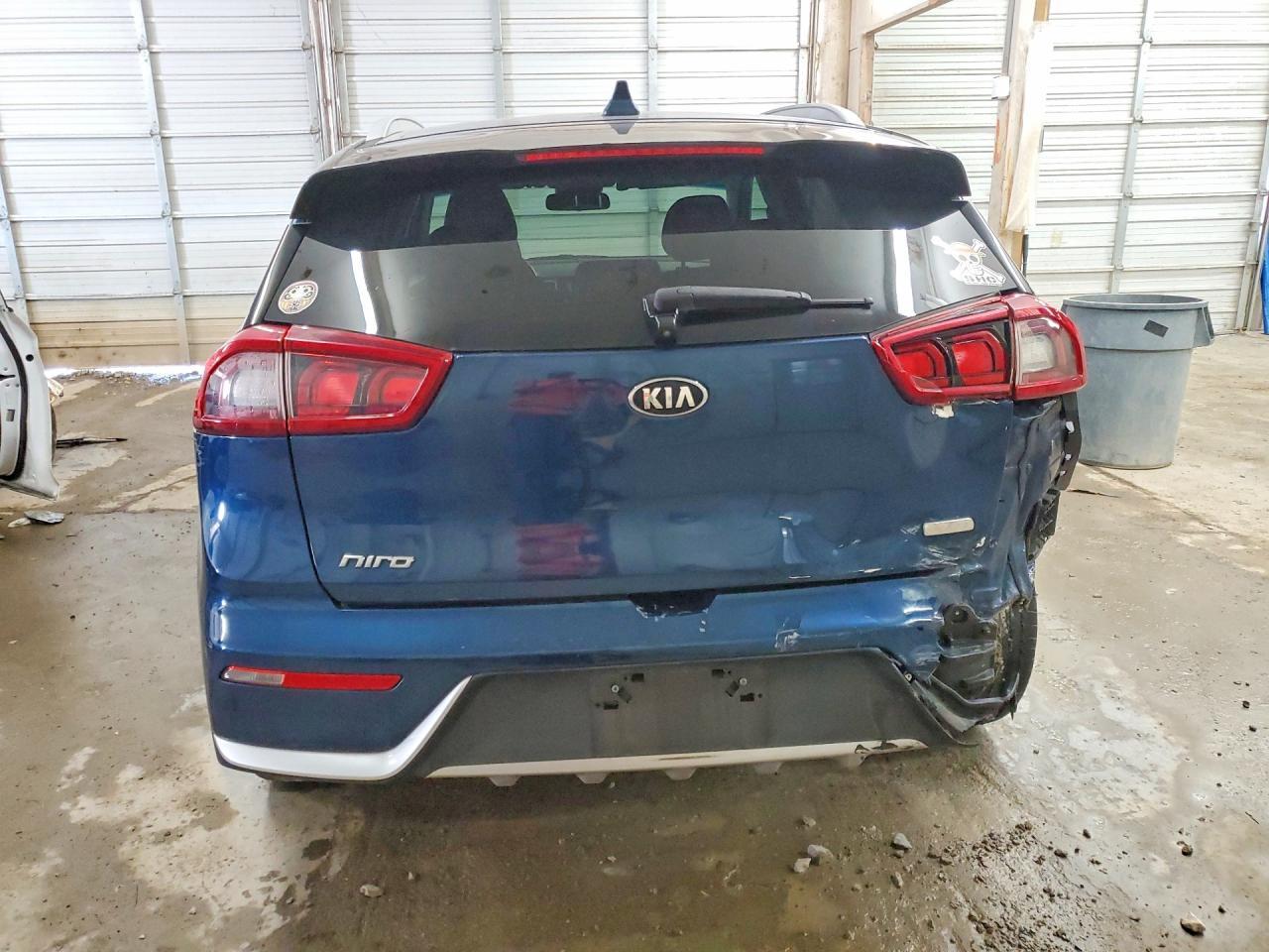 2017 Kia Niro Lx - zdjęcie 6