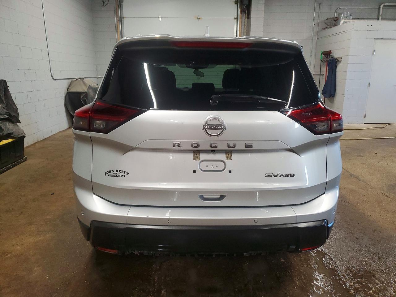 2024 Nissan Rogue Sv - zdjęcie 6