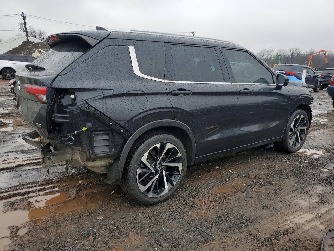 2022 Mitsubishi Outlander Sel - zdjęcie 3