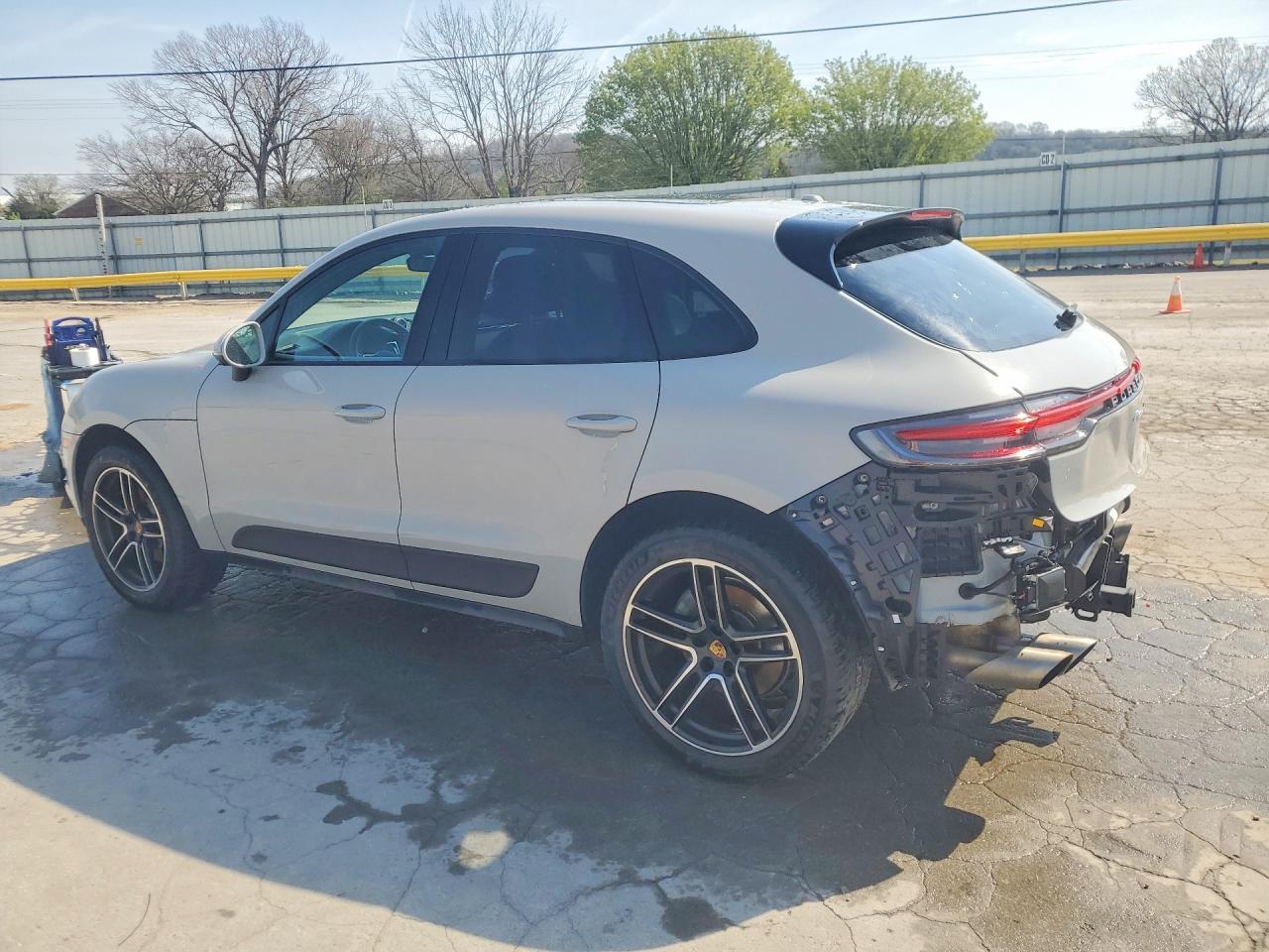 2021 Porsche Macan S - zdjęcie 2