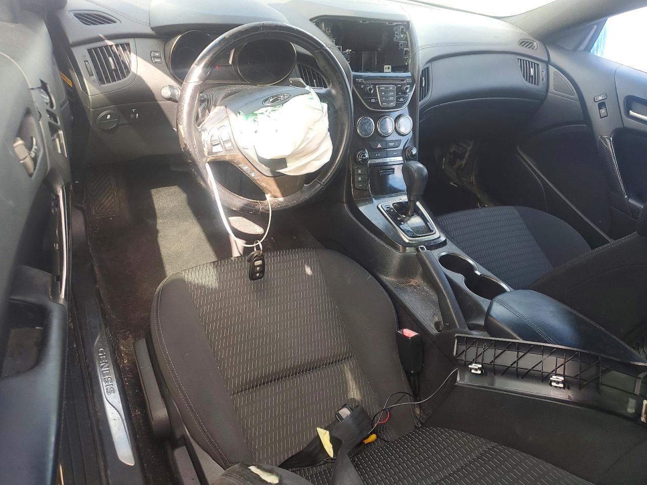 2013 Hyundai Genesis Coupe 2.0T - zdjęcie 8