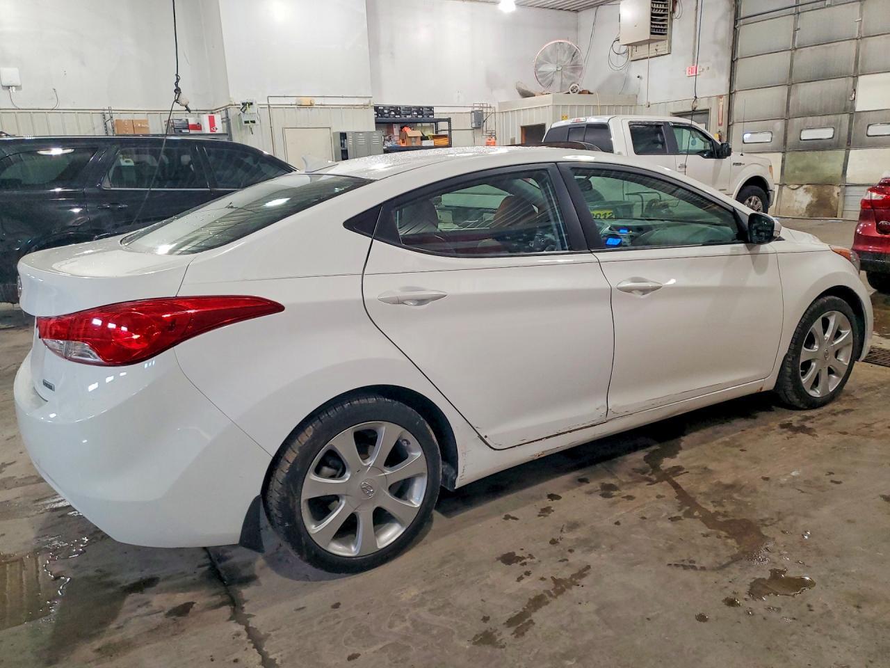 2013 Hyundai Elantra Limited - zdjęcie 3