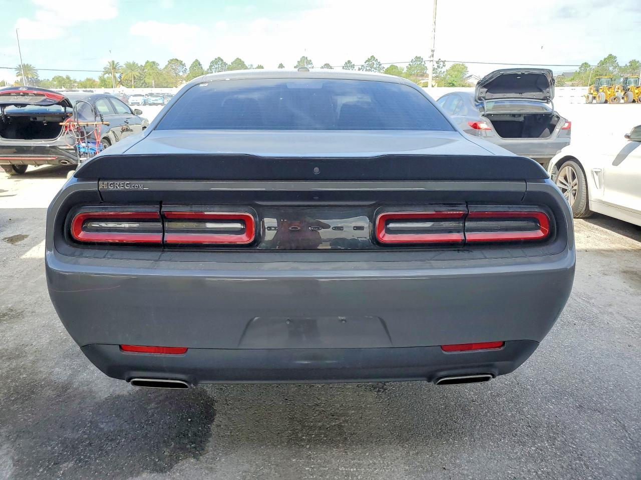 2023 Dodge Challenger Sxt - zdjęcie 6