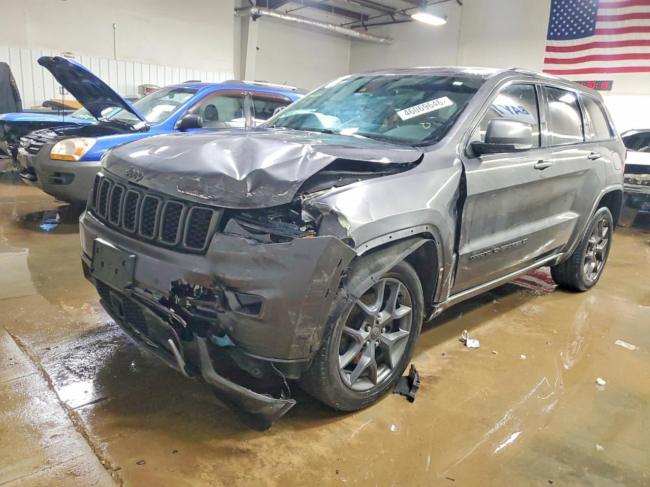 2021 Jeep Grand Cherokee Limited - zdjęcie główne