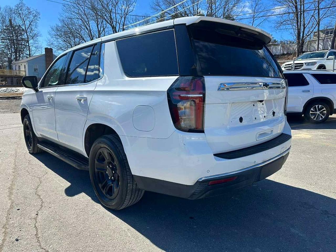 2023 Chevrolet Tahoe C1500 - zdjęcie 2