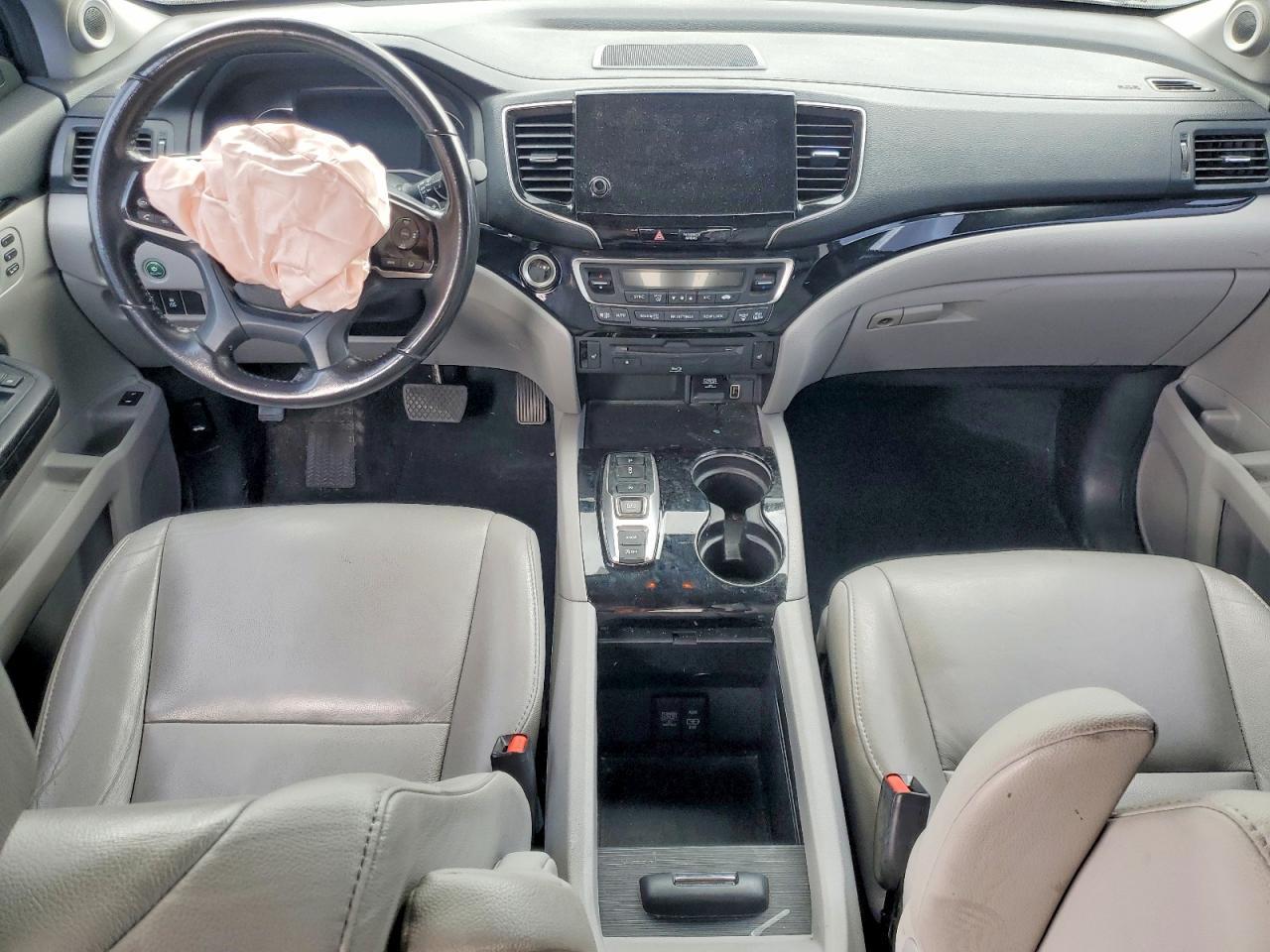 2019 Honda Pilot Touring - zdjęcie 8