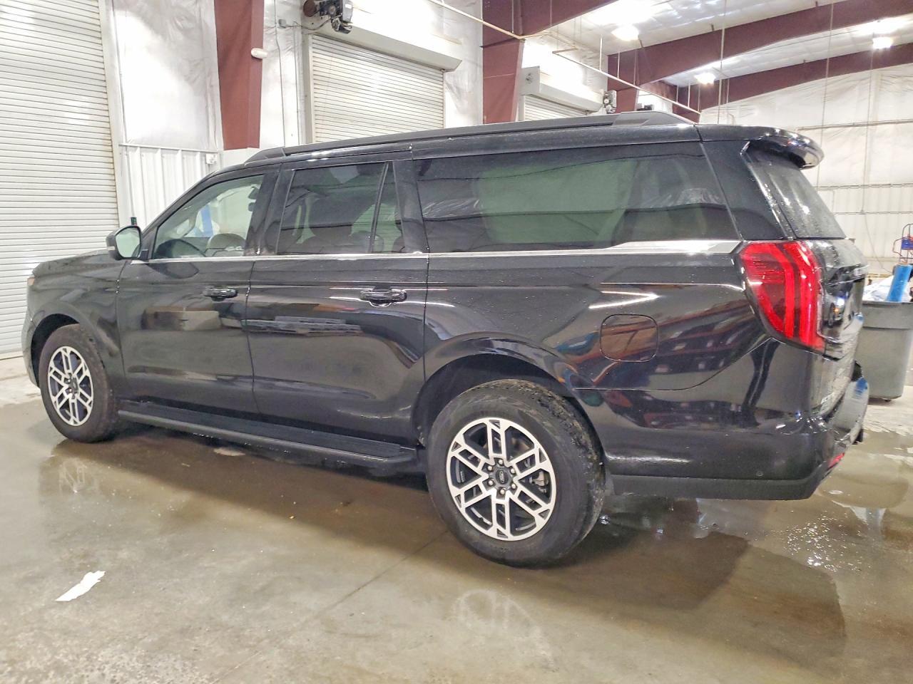 2025 Ford Expedition Max Active - zdjęcie 2