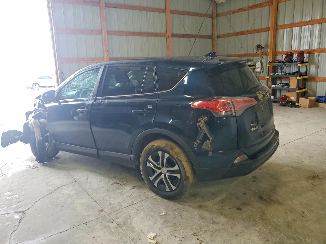 2018 Toyota Rav4 Le - zdjęcie 2