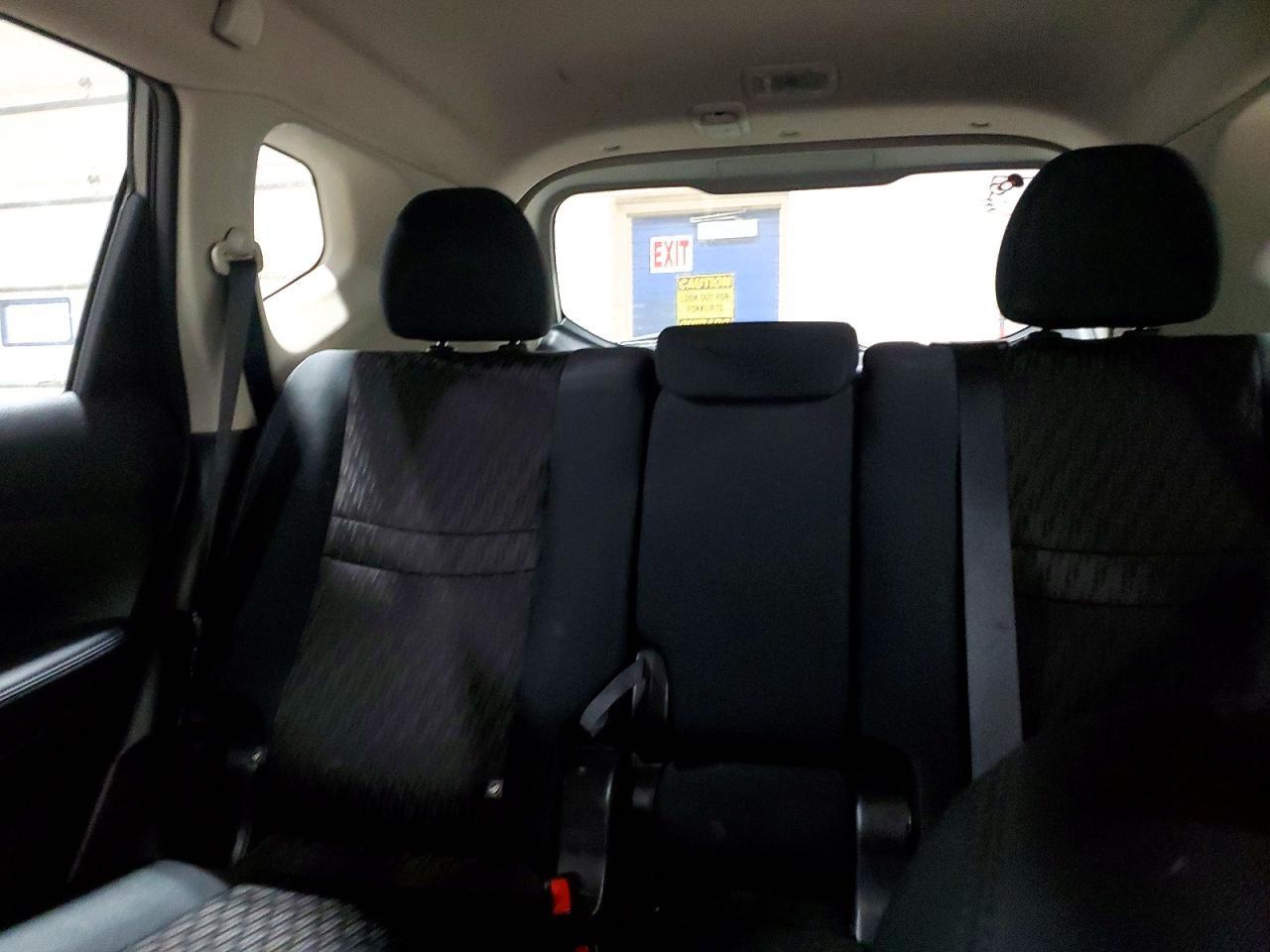 2018 Nissan Rogue S - zdjęcie 10