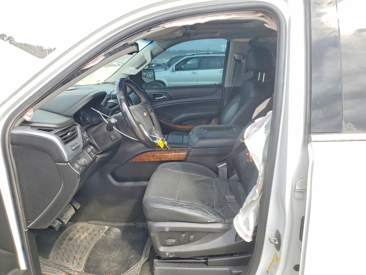 2018 Chevrolet Tahoe C1500 Premier - zdjęcie 7