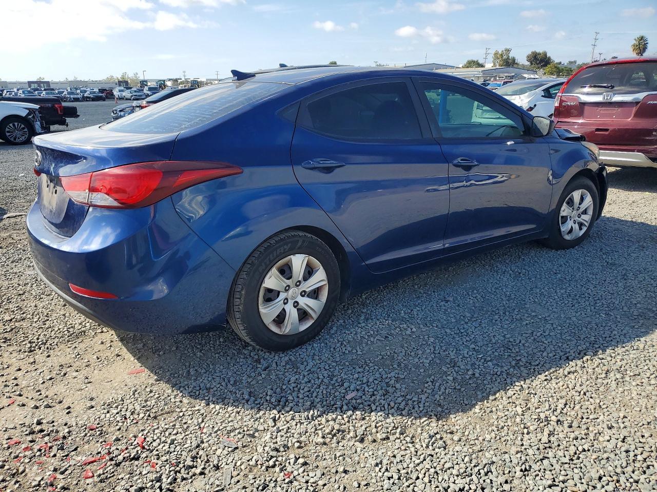 2016 Hyundai Elantra Se - zdjęcie 3
