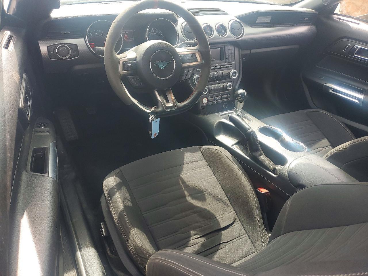 2016 Ford Mustang Gt - zdjęcie 8