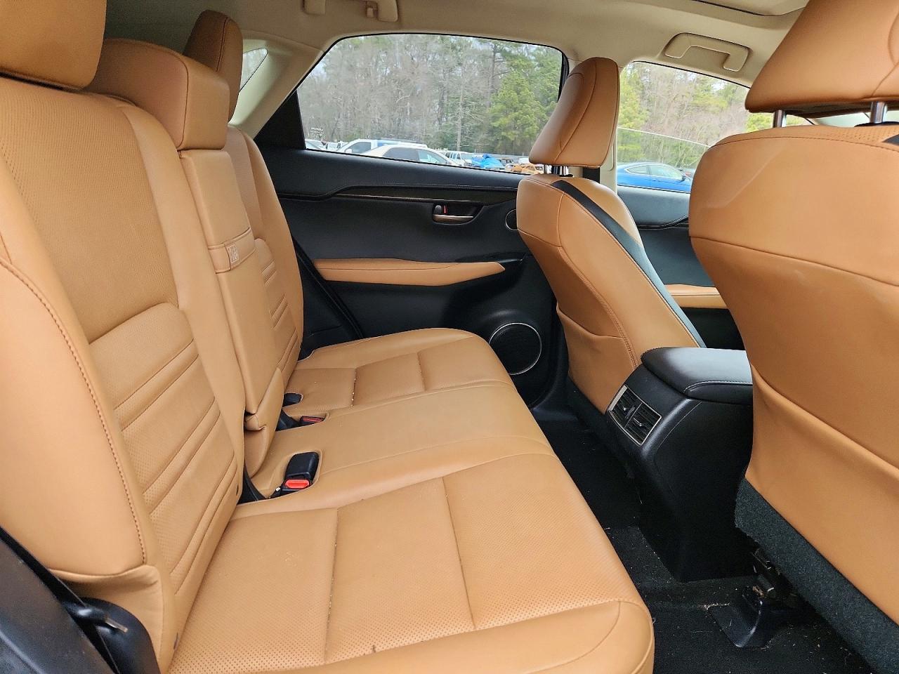 2017 Lexus Nx 200T Base - zdjęcie 11