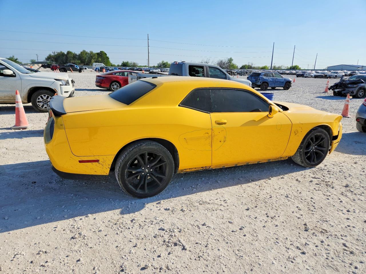 2017 Dodge Challenger Sxt - zdjęcie 3