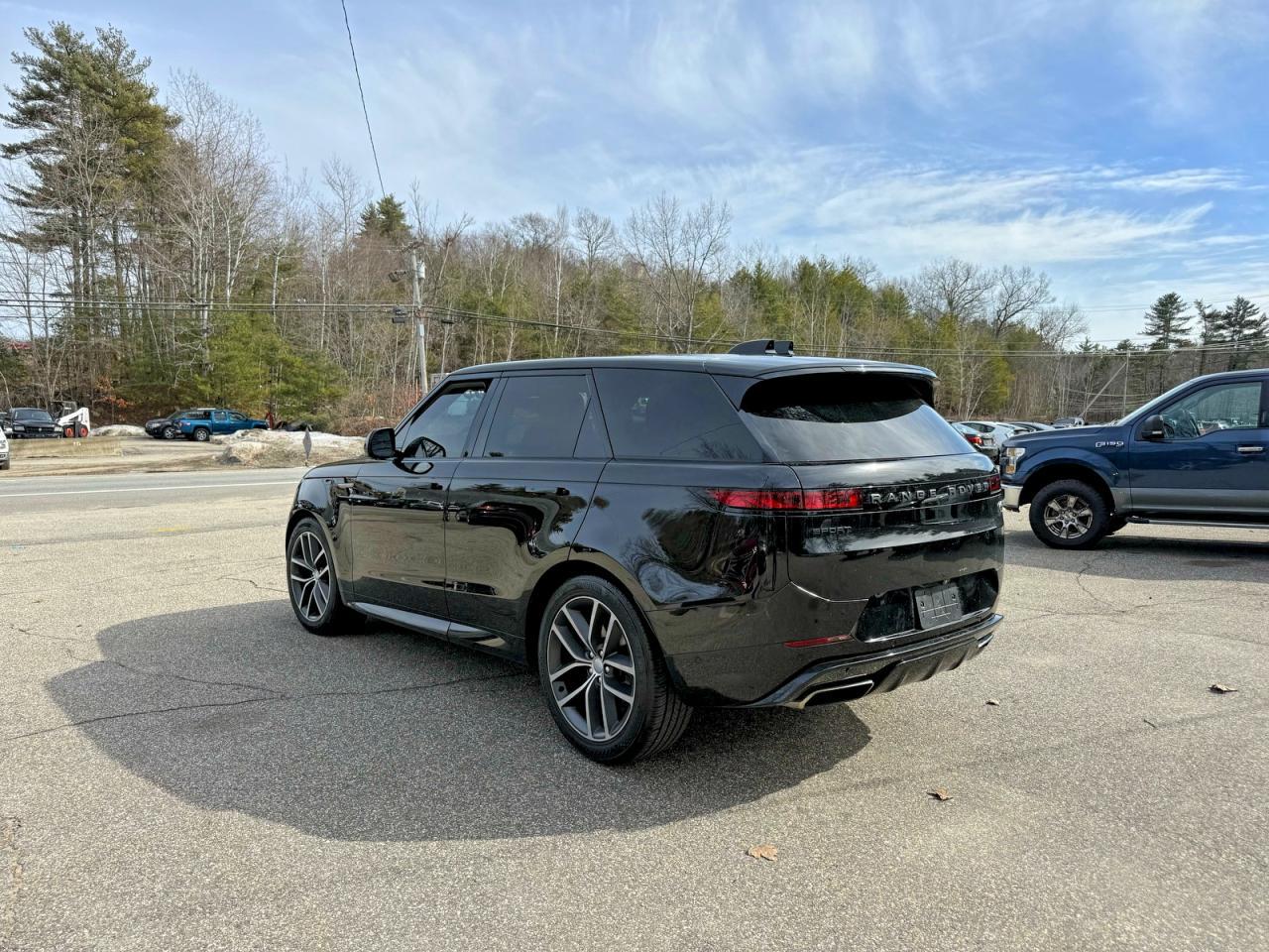 2023 Land Rover Range Rover Sport Dynamic Se - zdjęcie 3