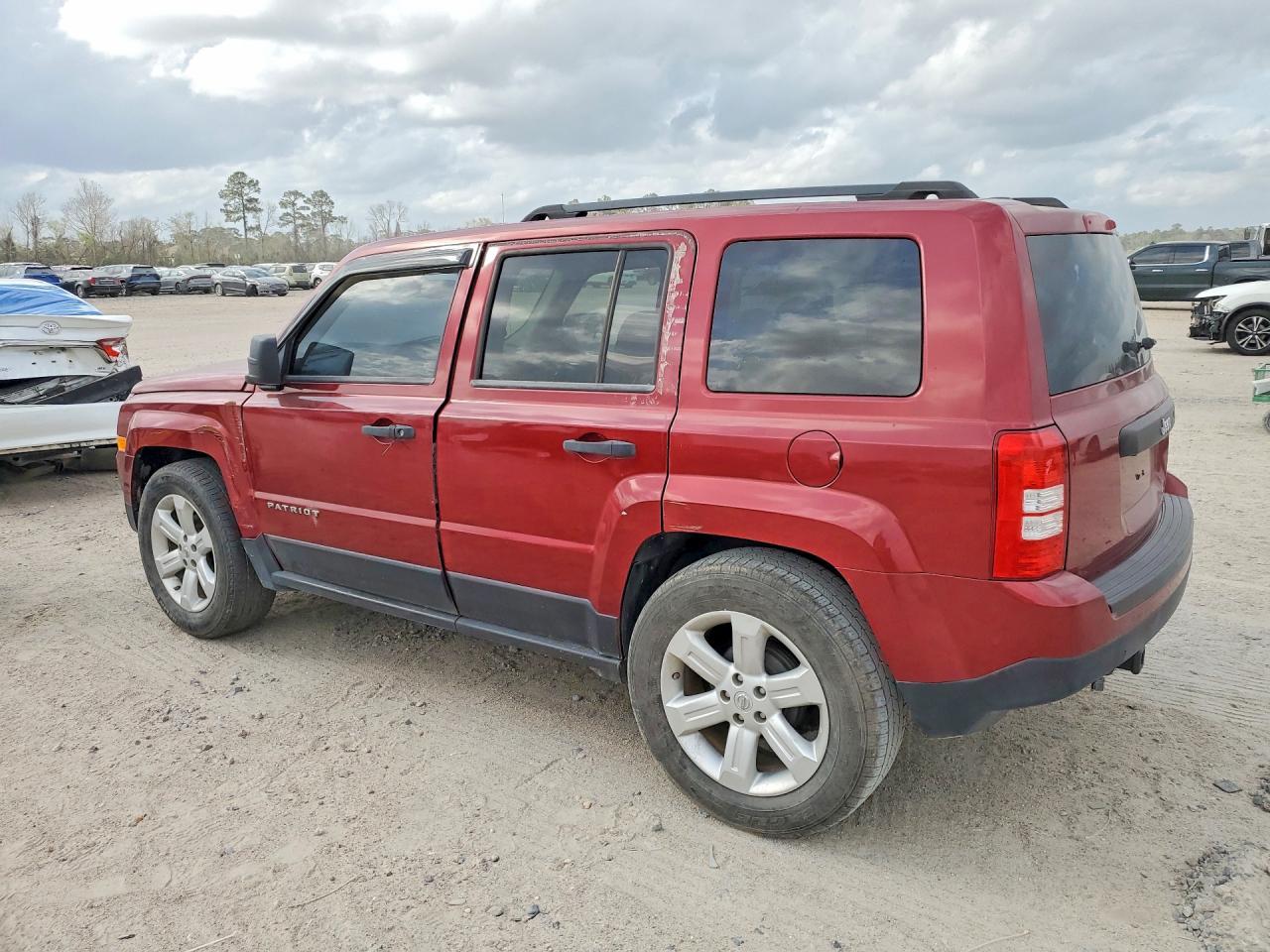 2016 Jeep Patriot Sport - zdjęcie 2