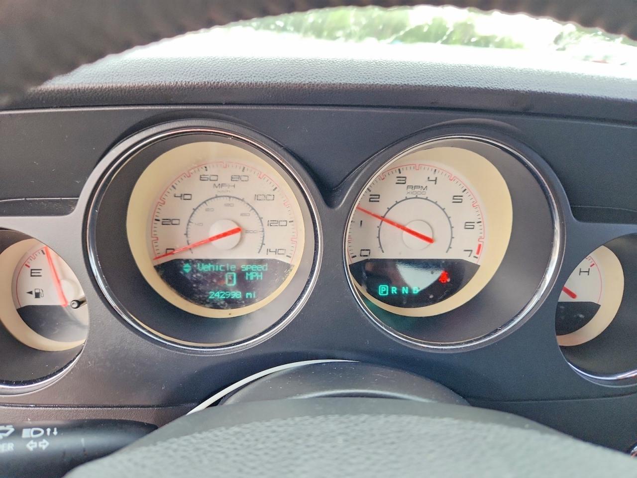 2014 Dodge Challenger Sxt - zdjęcie 9