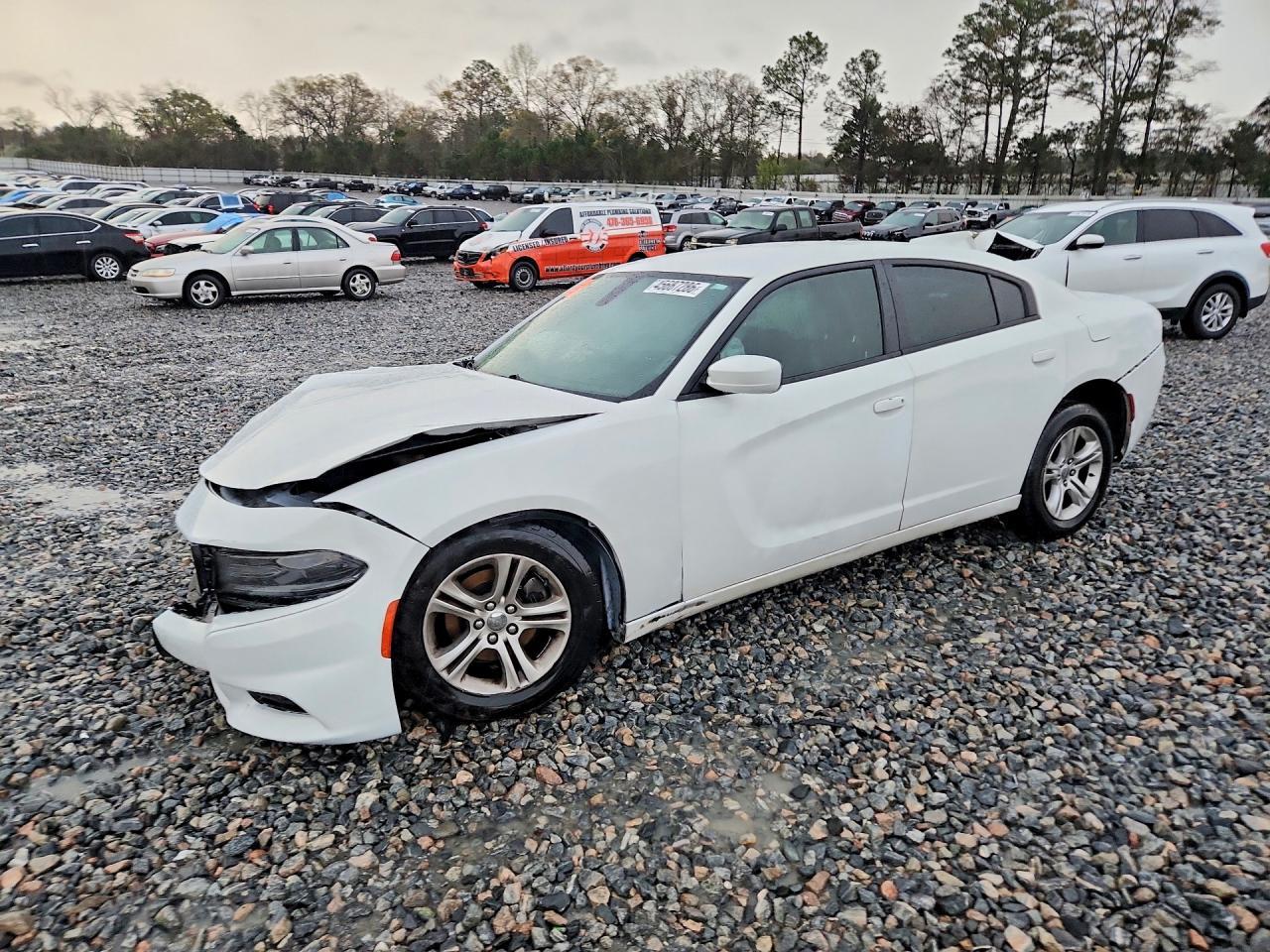 2020 Dodge Charger Sxt - zdjęcie główne