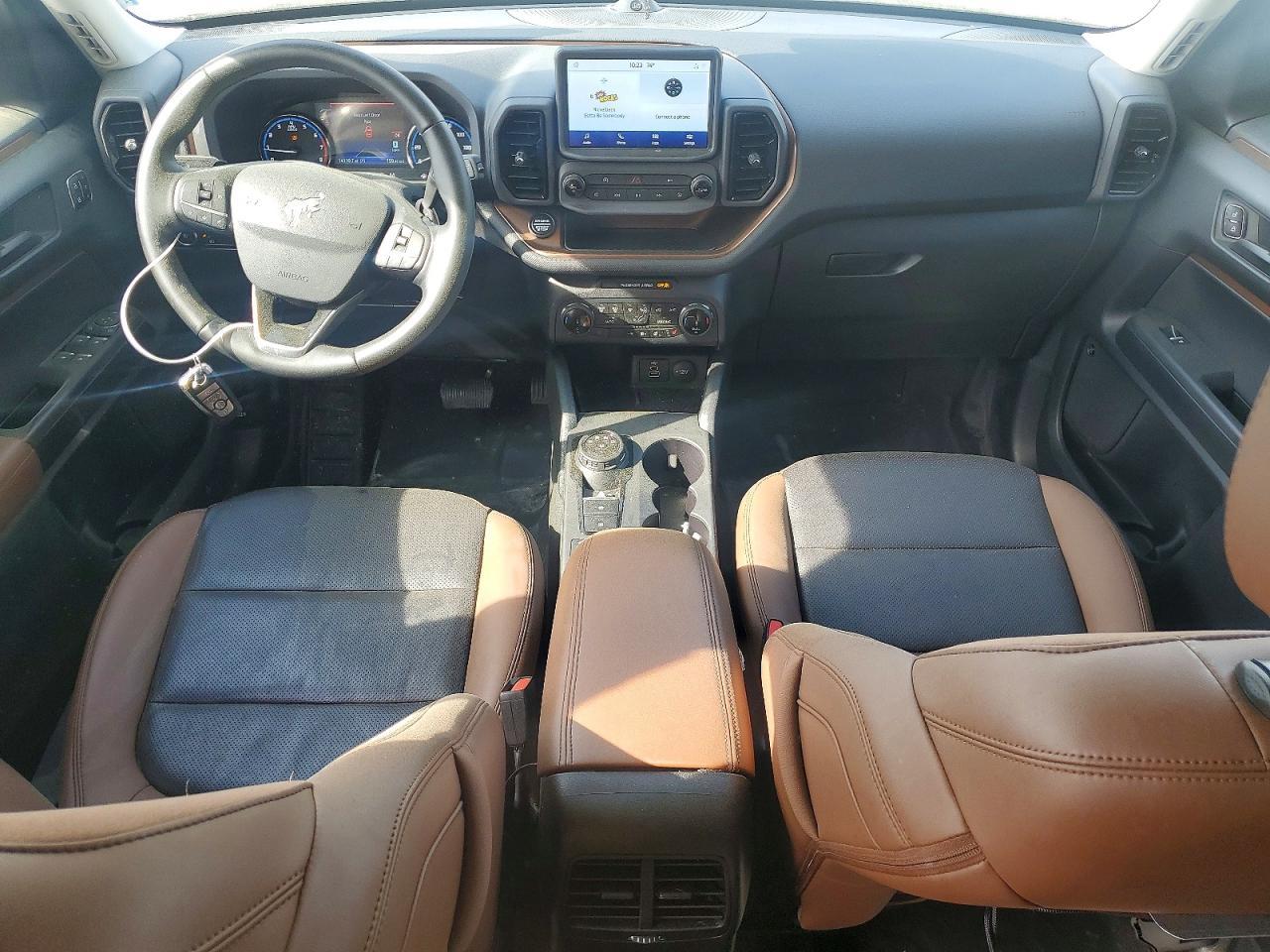 2024 Ford Bronco Sport Badlands - zdjęcie 8