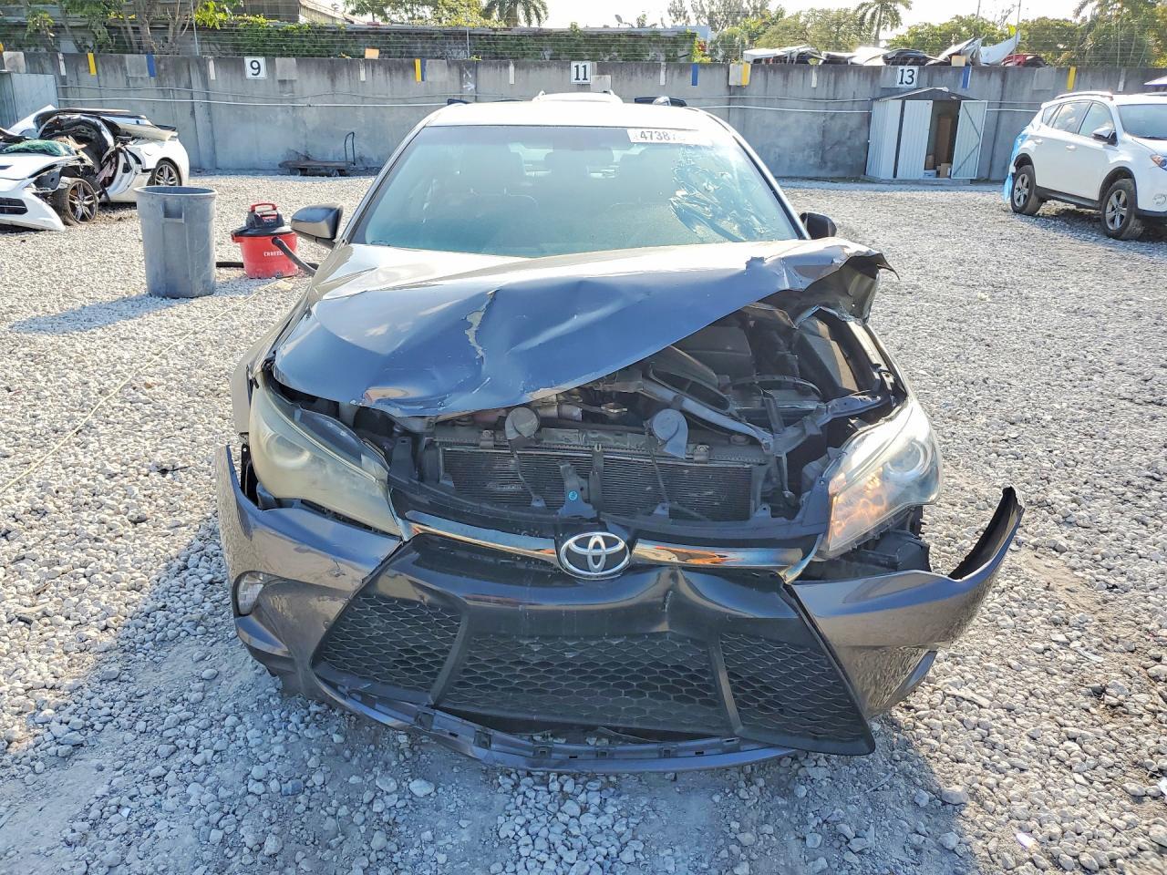 2017 Toyota Camry Se - zdjęcie 5