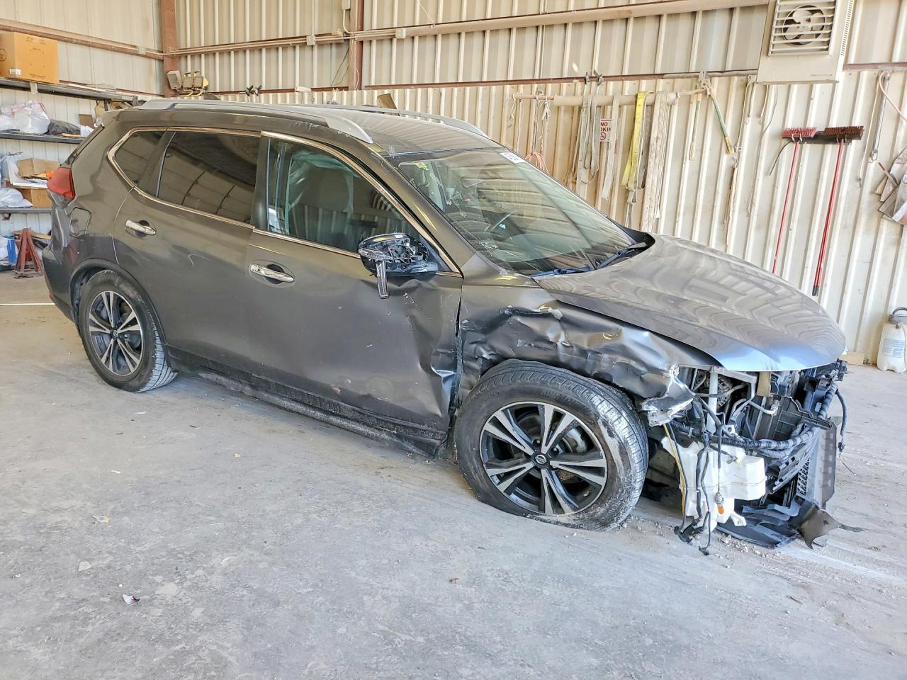 2020 Nissan Rogue Sv - zdjęcie 4