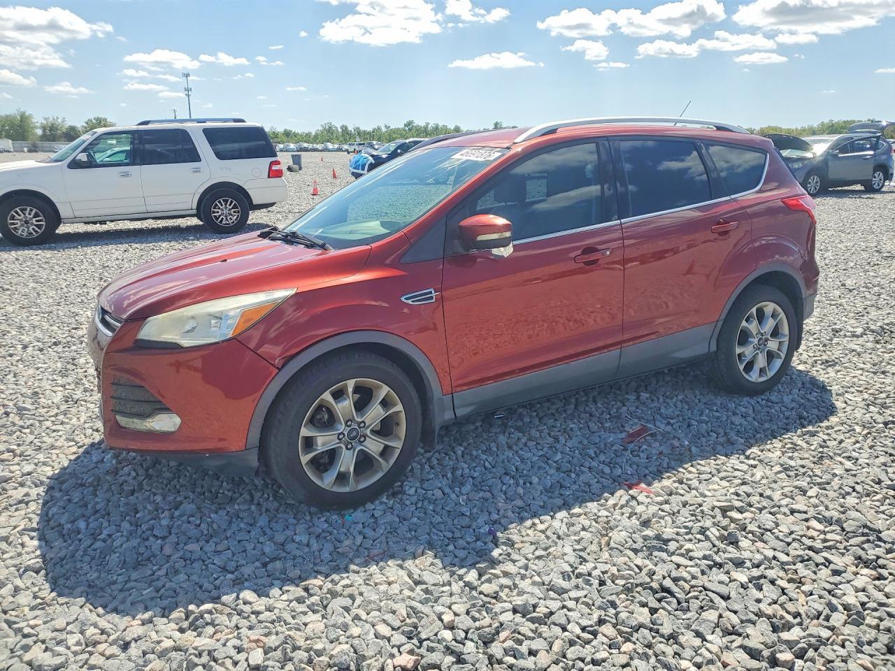 2016 Ford Escape Titanium - zdjęcie główne