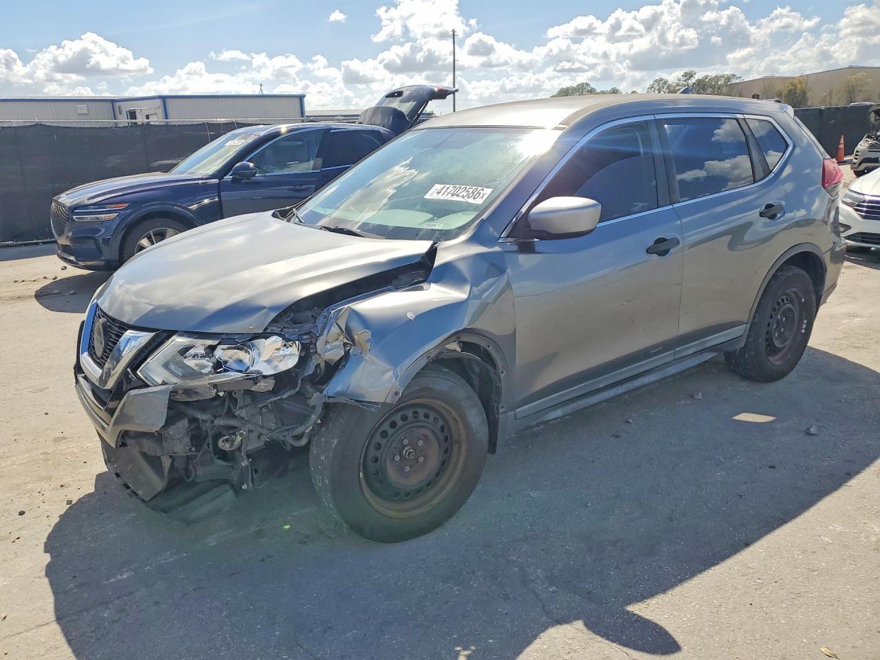 2018 Nissan Rogue S - zdjęcie główne